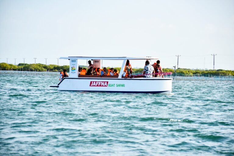 Boat-Safari-Jaffna